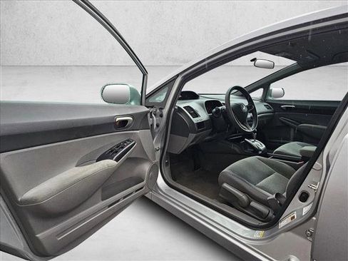 Used 2010 Honda Civic LX image 18