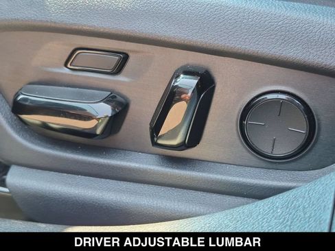 Used 2025 Lexus ES 350 Ultra Luxury FWD image 19