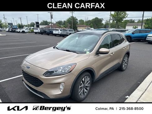 Used 2020 Ford Escape Titanium w/ Titanium Premium Package 2.0 AWD/4WD image 1