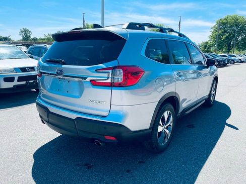 Used 2024 Subaru Ascent Premium w/ Convenience Package AWD/4WD image 6
