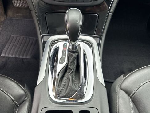 Certified 2013 Buick Regal Premium image 15