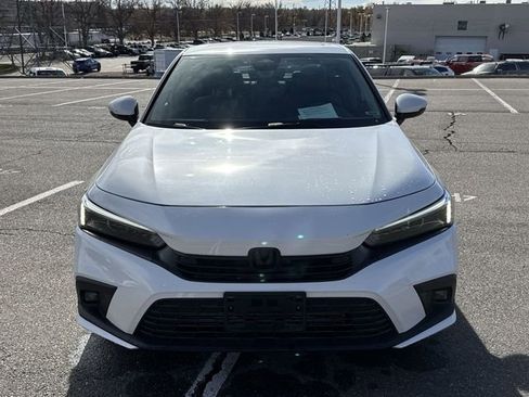 Used 2023 Honda Civic Touring image 27