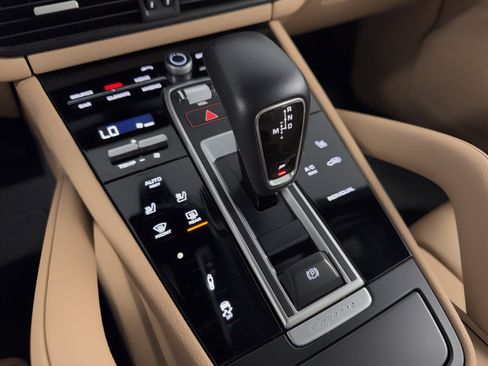Used 2021 Porsche Cayenne E-Hybrid AWD/4WD image 25