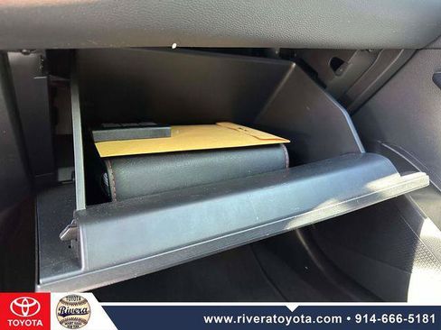Certified 2023 Toyota Corolla SE w/ Carpet Mat Package (TMS) FWD image 27