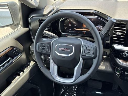 New 2026 GMC Sierra 1500 Elevation AWD/4WD image 8