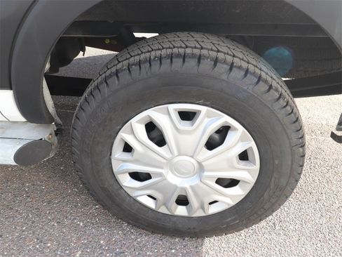 Used 2024 Ford Transit 250 Low Roof w/ Exterior Upgrade Package image 22