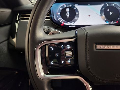 Used 2025 Land Rover Range Rover Sport SE image 27