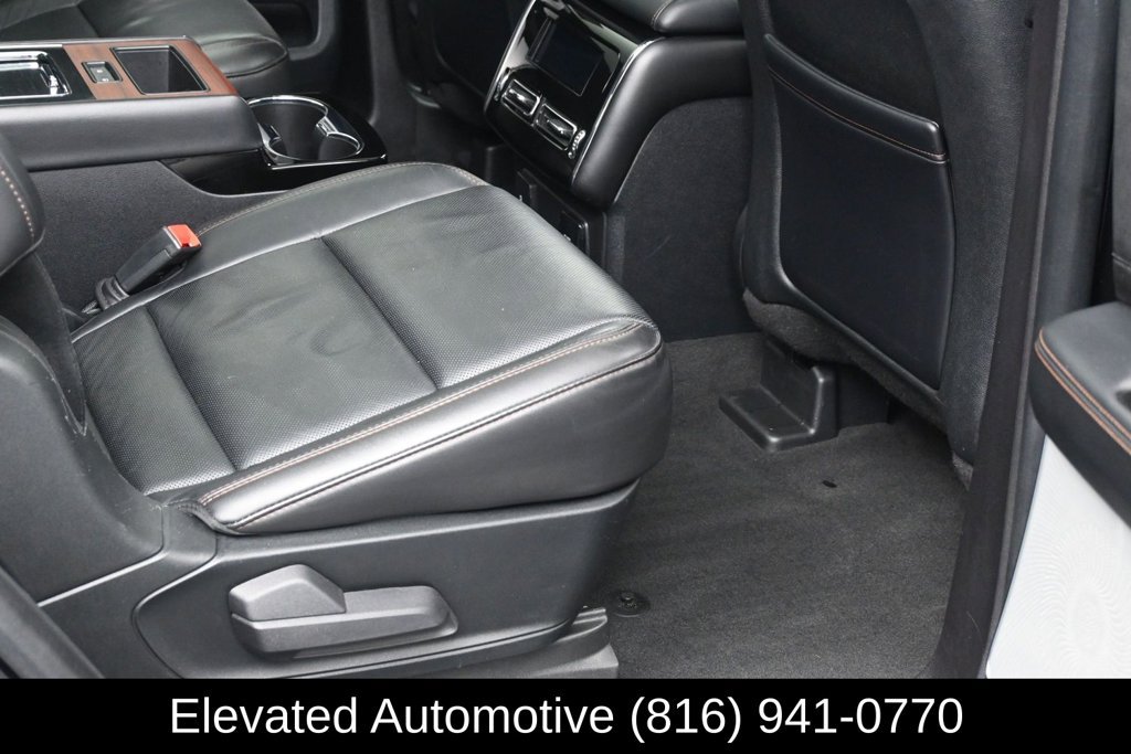 Used 2023 Lincoln Aviator Grand Touring w/ Equipment Group 301A AWD/4WD image 9
