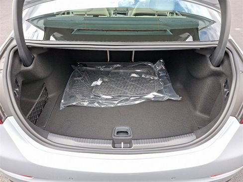 Used 2026 Mercedes-Benz C 300 4MATIC Sedan image 22