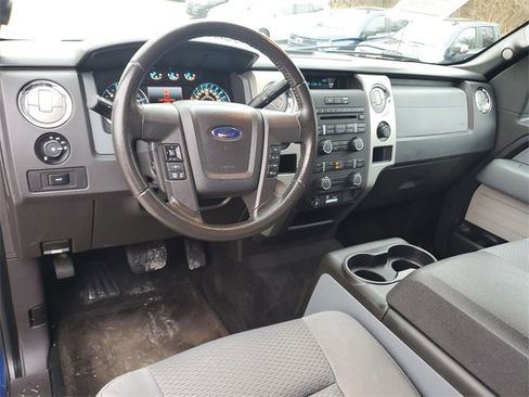 Used 2012 Ford F150 XLT w/ XLT Chrome Pkg image 11