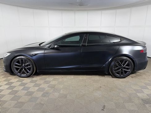 Used 2022 Tesla Model S Plaid AWD/4WD image 16