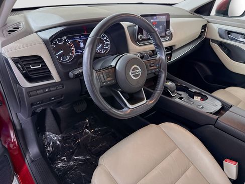 Used 2021 Nissan Rogue SV w/ Premium Package FWD image 23