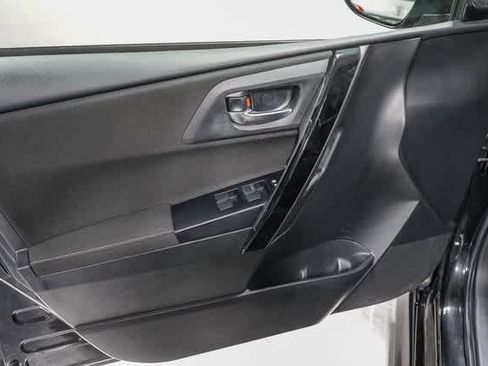 Used 2016 Scion iM image 21