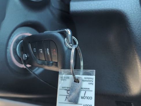 Used 2024 Toyota Camry SE image 21