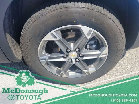Used 2025 Chevrolet Blazer LT AWD/4WD image 25