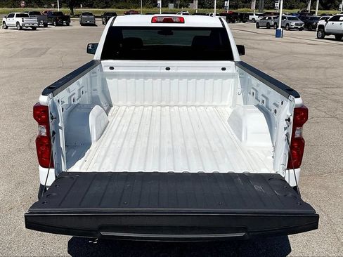 Used 2025 Chevrolet Silverado 1500 W/T w/ WT Value Package AWD/4WD image 21