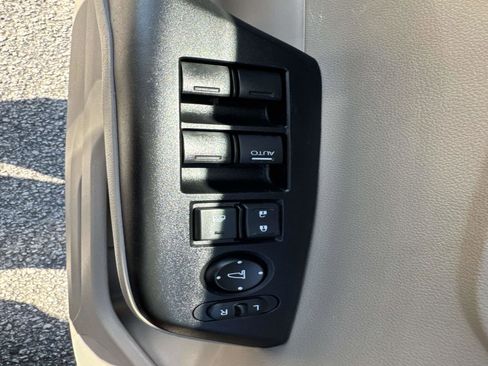 Used 2013 Honda Civic LX image 18