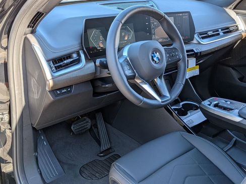 New 2026 BMW X1 xDrive28i AWD/4WD image 10