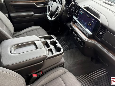 Used 2024 Chevrolet Silverado 1500 RST w/ LPO, Dark Essentials Package image 16