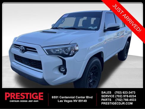 Used 2024 Toyota 4Runner TRD Off-Road Premium w/ Moonroof Package AWD/4WD image 1
