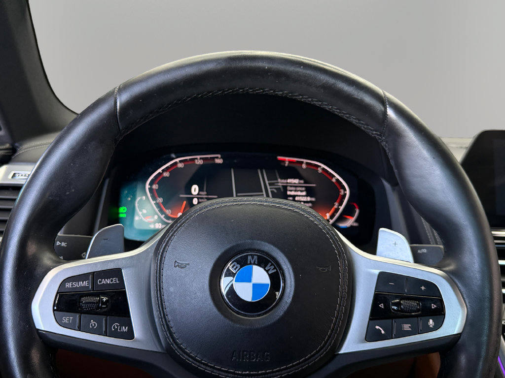Used 2022 BMW 840i Convertible w/ Comfort Seating Package RWD image 18