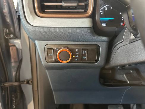 Used 2024 Ford Maverick Lariat AWD/4WD image 23