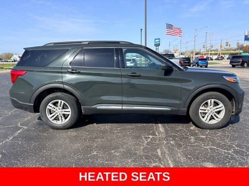 Used 2024 Ford Explorer XLT w/ Equipment Group 202A AWD/4WD image 2