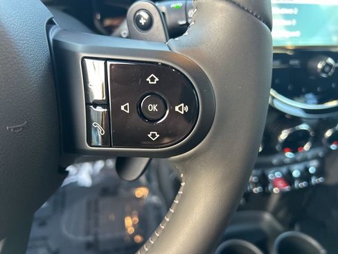 Used 2024 MINI Cooper S image 18