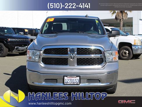 Used 2020 RAM 1500 Classic SLT w/ Luxury Group image 4