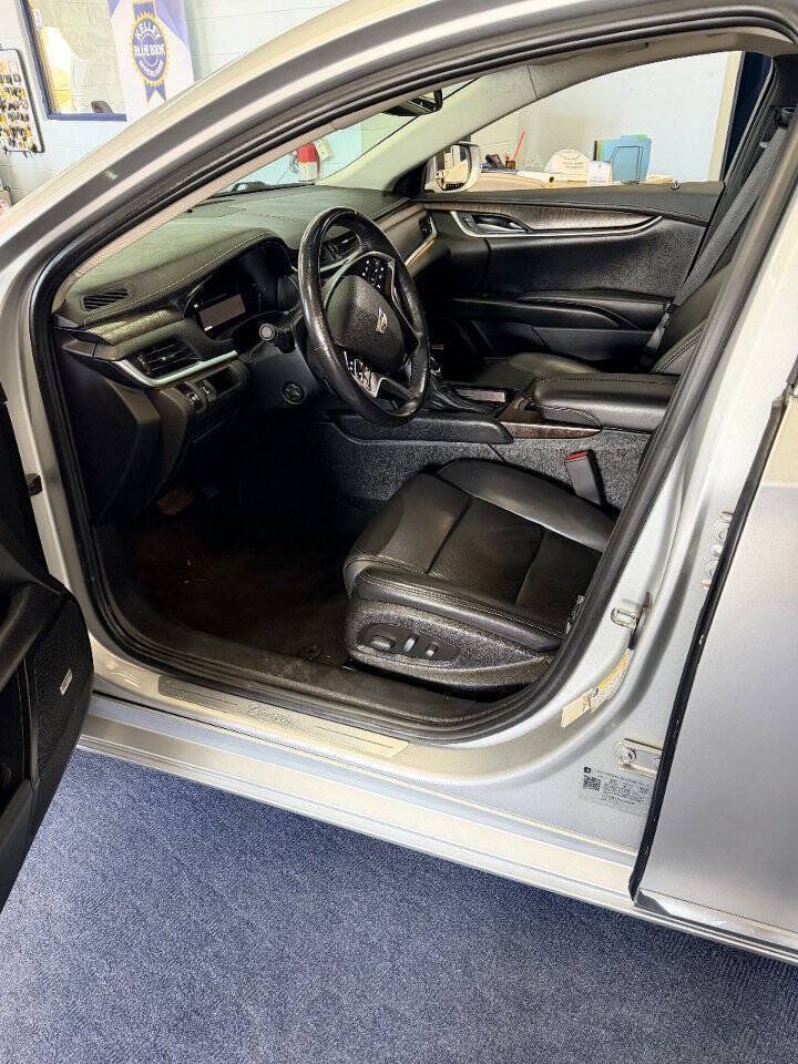 Used 2018 Cadillac XTS Luxury AWD/4WD image 8