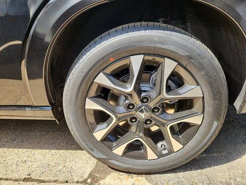 New 2026 Honda HR-V EX-L image 5