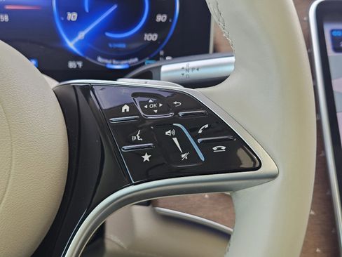 Certified 2023 Mercedes-Benz EQS 450+ SUV image 28