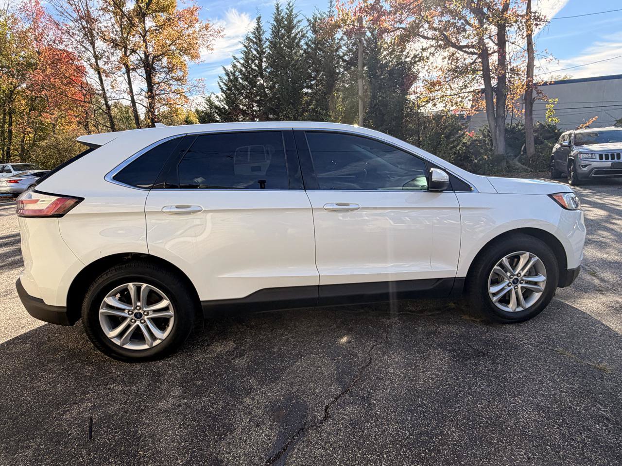 Used 2020 Ford Edge SEL w/ Convenience Package AWD/4WD image 10