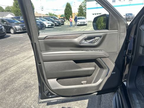 Used 2023 Chevrolet Tahoe LT image 21