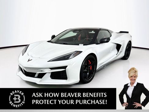 Used 2025 Chevrolet Corvette E-Ray AWD/4WD image 1