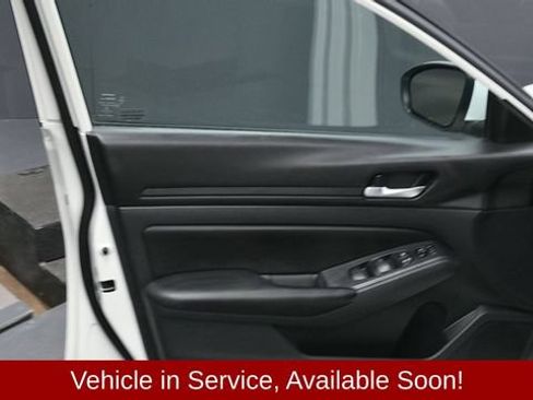 Used 2021 Nissan Altima 2.5 S FWD image 10