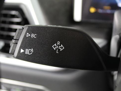 New 2026 BMW X7 xDrive40i w/ Premium Package image 36