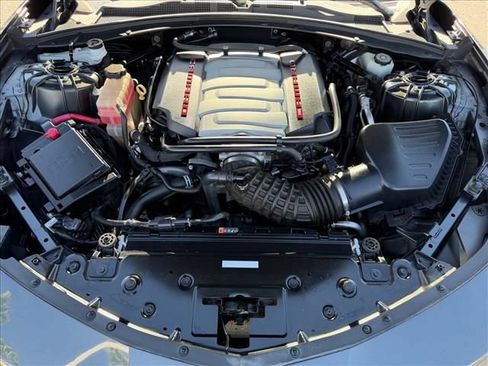 Used 2016 Chevrolet Camaro SS RWD image 23