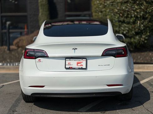 Used 2022 Tesla Model 3 Long Range image 13
