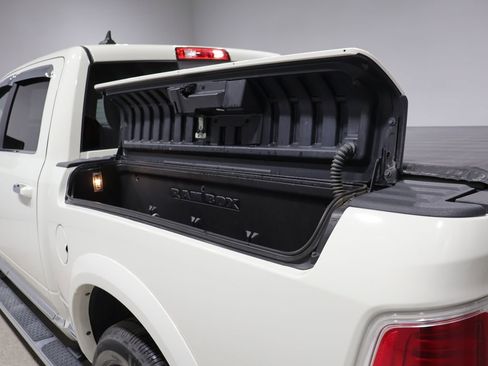 Used 2017 RAM 1500 Limited AWD/4WD image 9