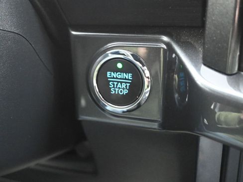 Used 2022 Ford F150 XLT w/ Equipment Group 302A High image 25