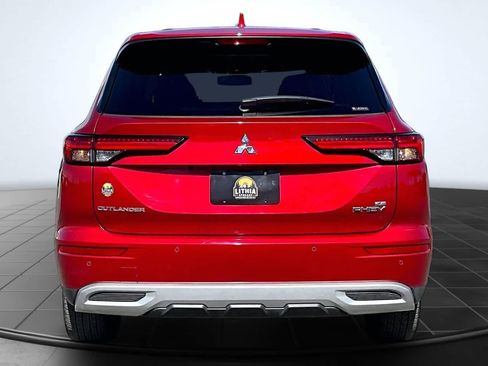 Used 2025 Mitsubishi Outlander SE AWD/4WD image 5