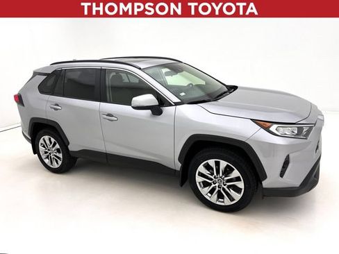 Used 2019 Toyota RAV4 XLE Premium w/ Cold Weather Package AWD/4WD image 1