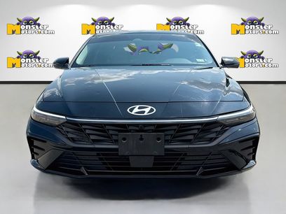 Used 2024 Hyundai Elantra Limited