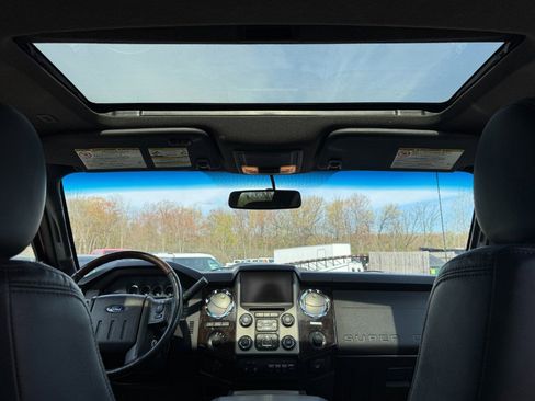 Used 2015 Ford F350 Platinum AWD/4WD image 21