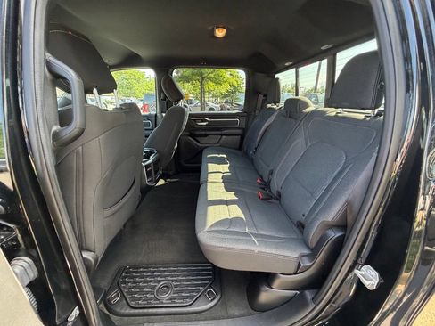 Certified 2019 RAM 1500 Big Horn AWD/4WD image 18