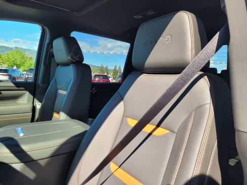 New 2026 GMC Sierra 2500 AT4 w/ AT4 Premium Plus Package image 12