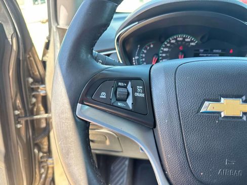Used 2020 Chevrolet Trax LT w/ Driver Confidence Package FWD image 25