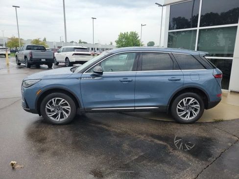 Certified 2023 Lincoln Corsair AWD w/ Equipment Group 101A image 4