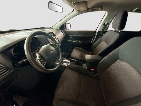 Used 2018 Mitsubishi Outlander Sport ES image 19